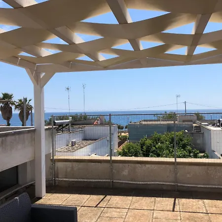 Holiday home Frontemare Alliste
